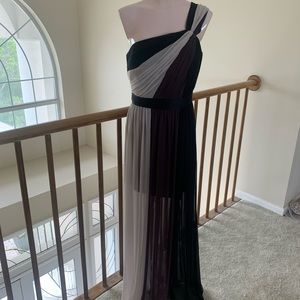 One shoulder event long maxi dress.